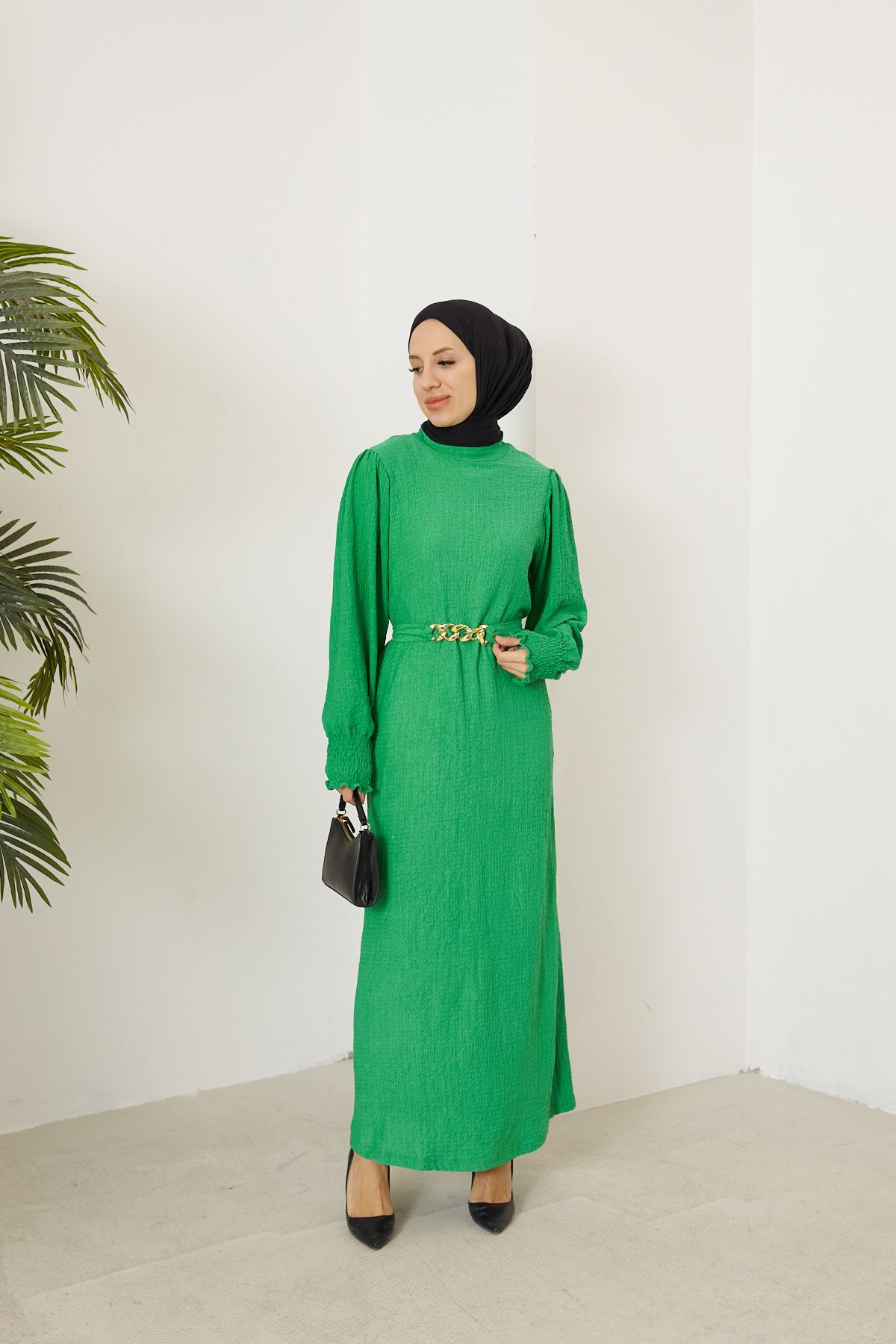 Kol Gipeli Kemerli Elbise-Yeşil