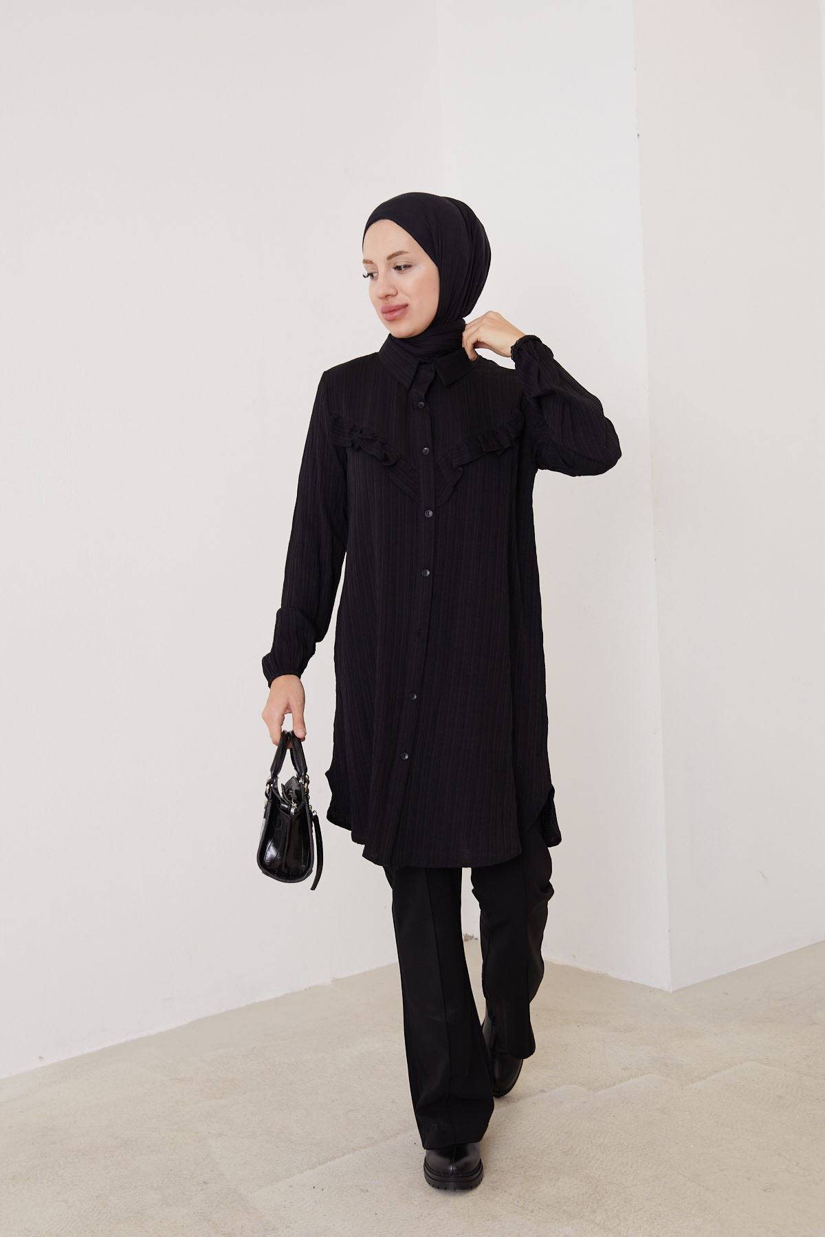 Fırfır Detay Tunik-Siyah