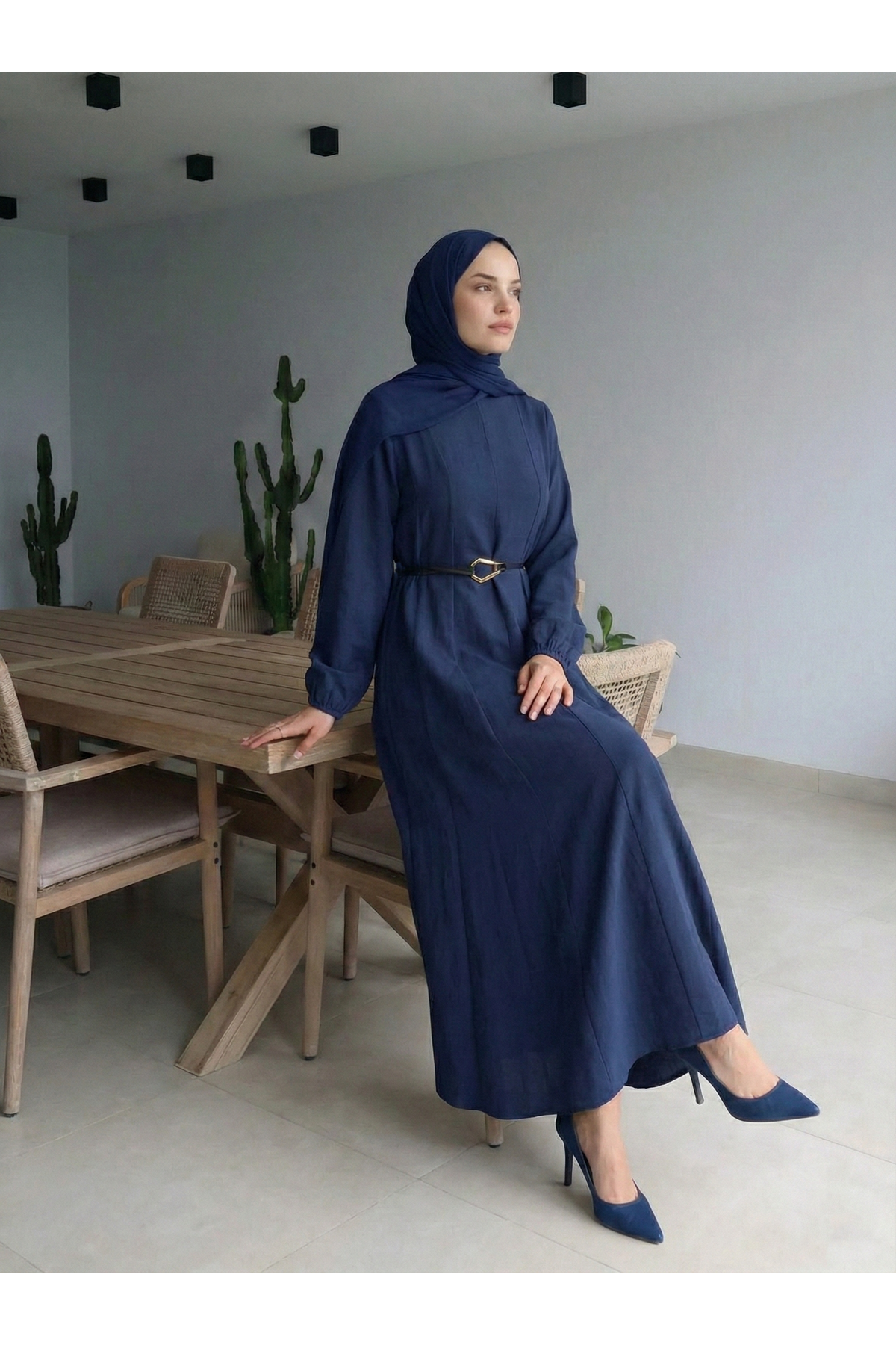 Parçalı Toka Detay Elbise-Lacivert