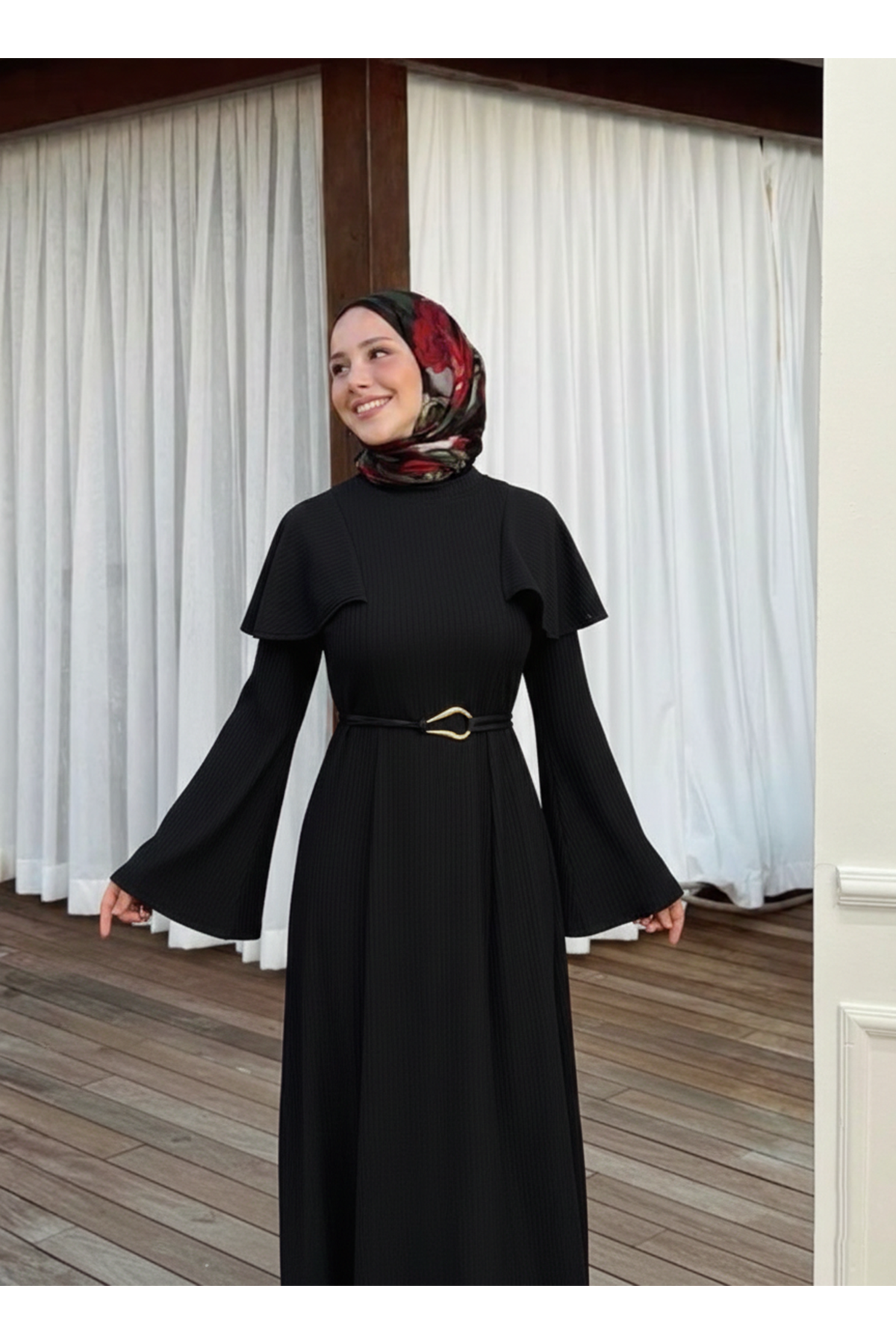 Omuzlar Aller Detay Elbise-Siyah