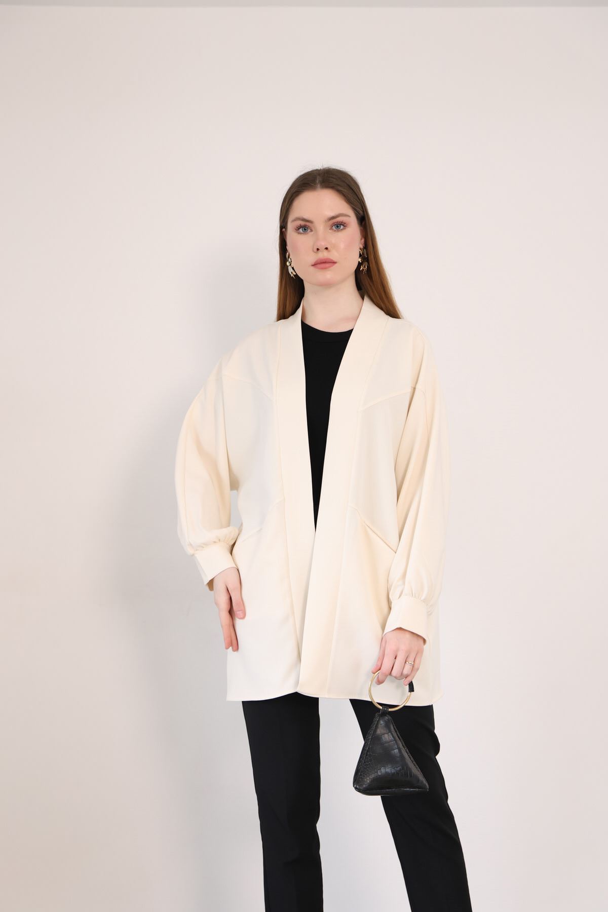 Cep Detay Atlas Hırka-Krem