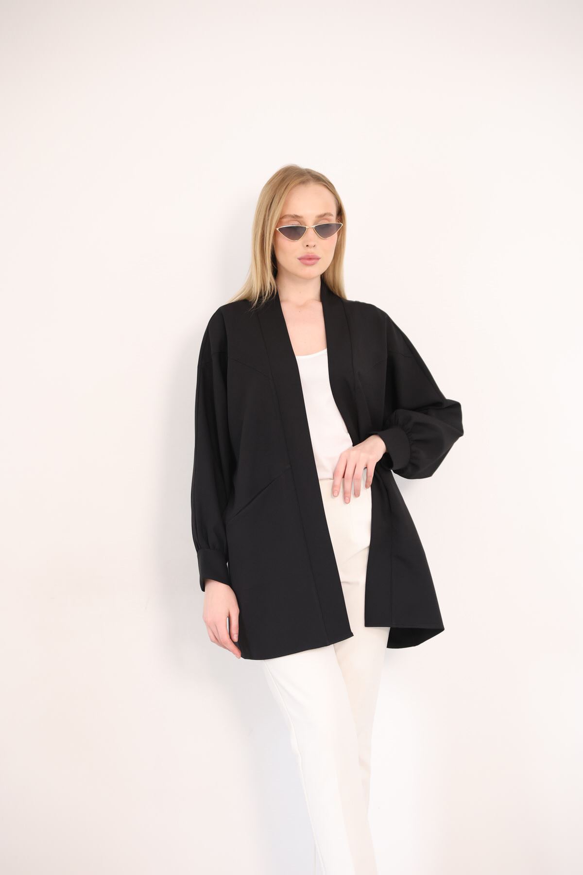 Cep Detay Atlas Hırka-Siyah