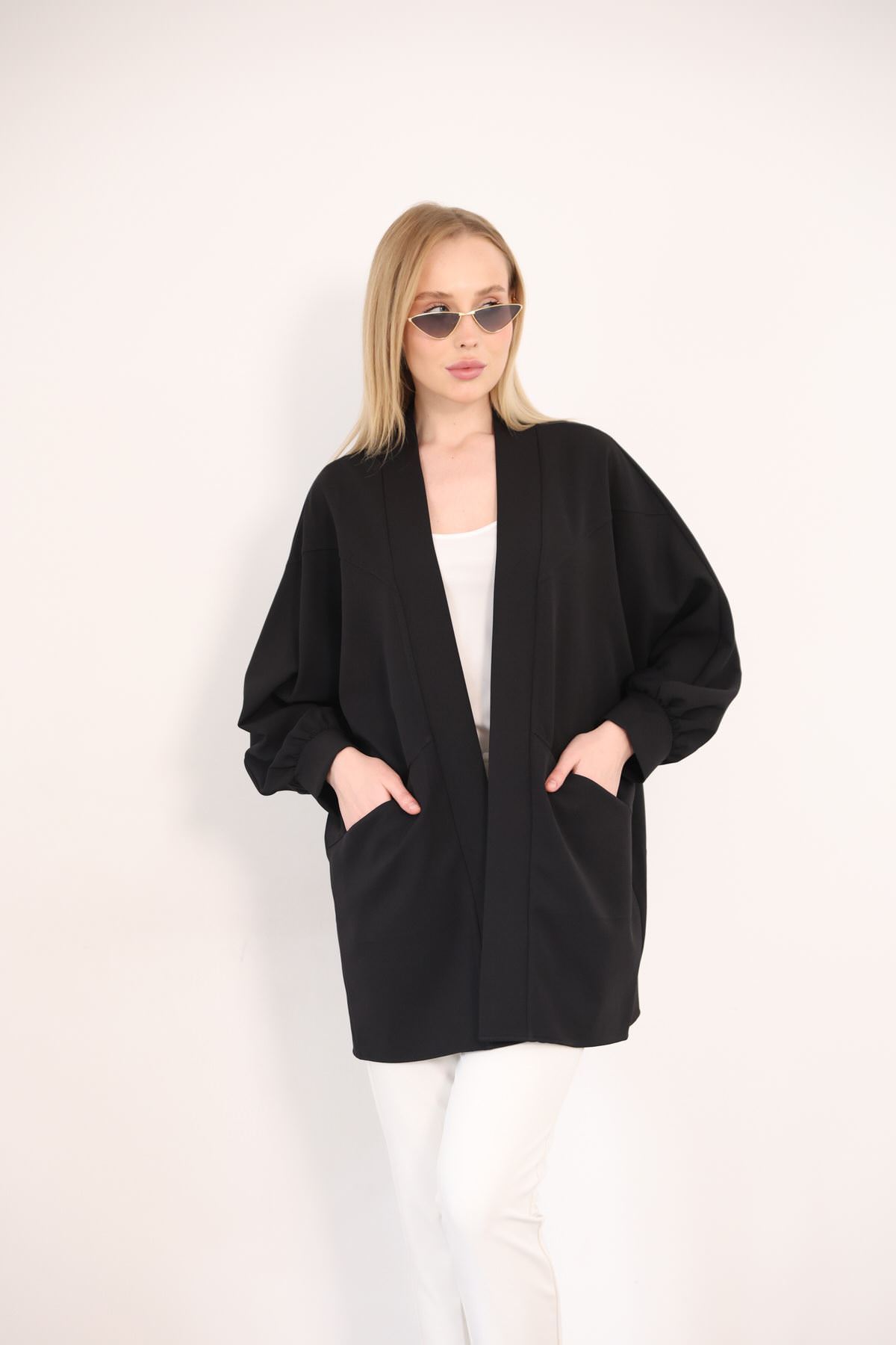 Cep Detay Atlas Hırka-Siyah