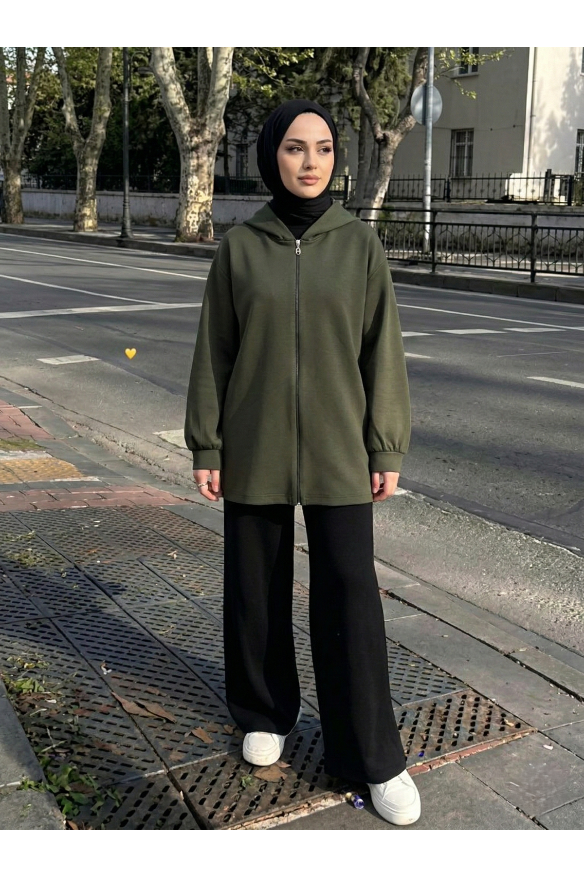 Kapşon Detay Fermuarlı Hırka-Haki