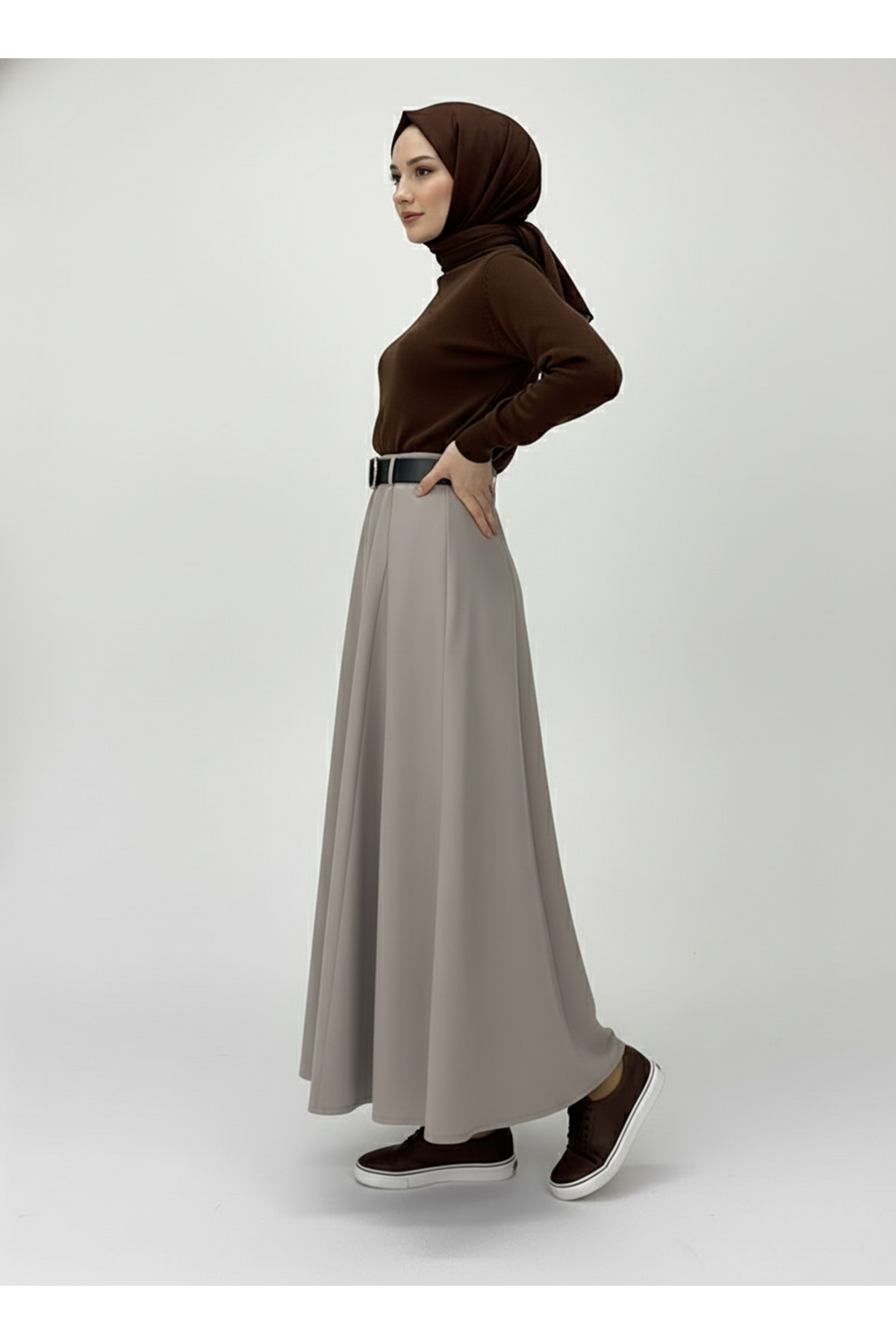 Kelebek Detaylı Etek-Vizon