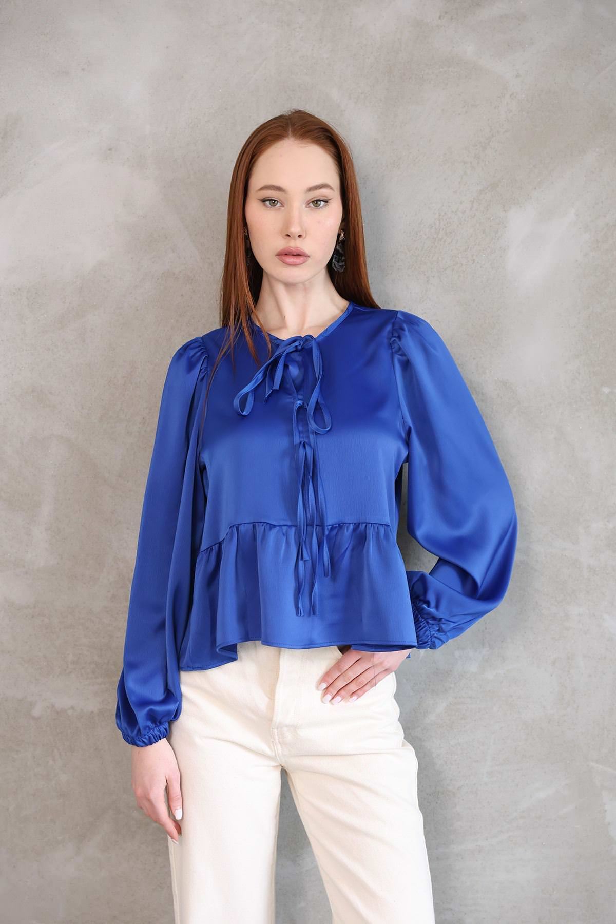 Yaka Biye Etek Büzgülü Tunik-Saks