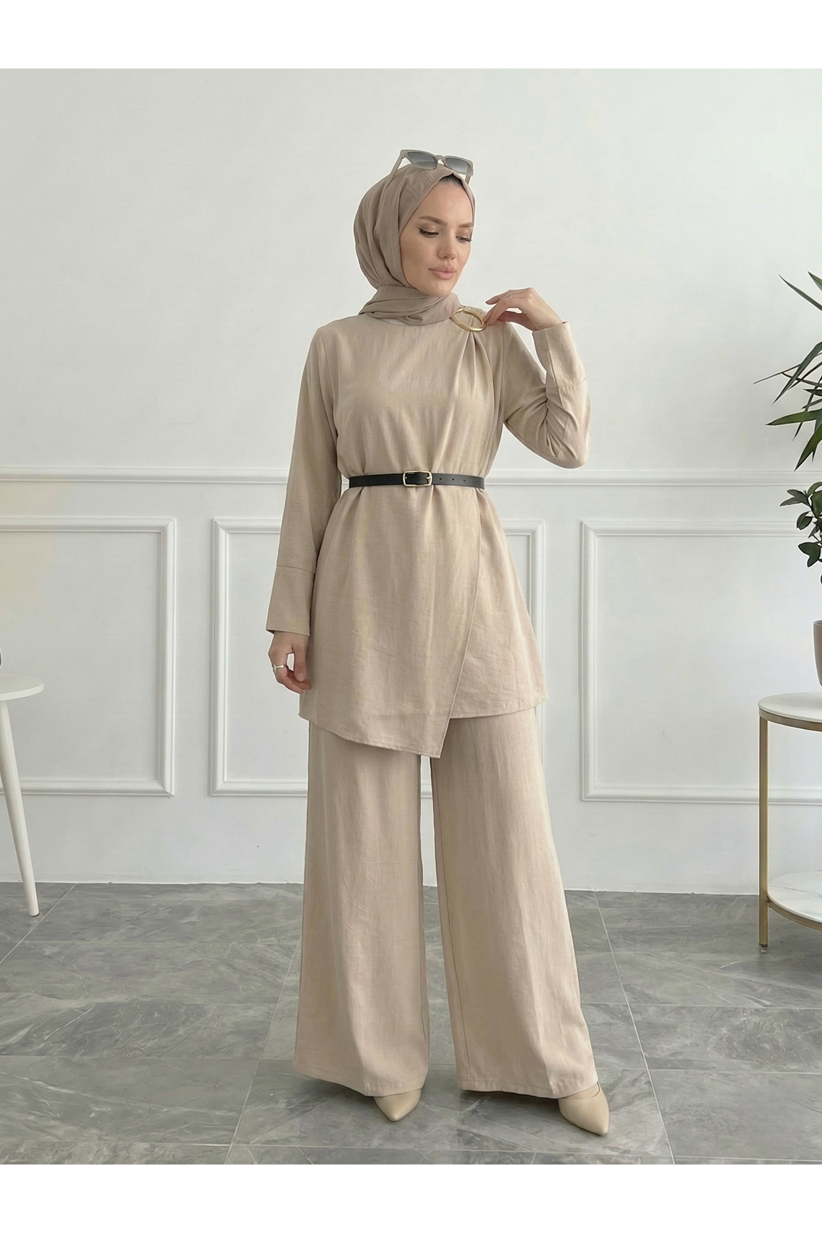 Omuz Aksesuar Pile DetayPantolonlu Takım-Taş