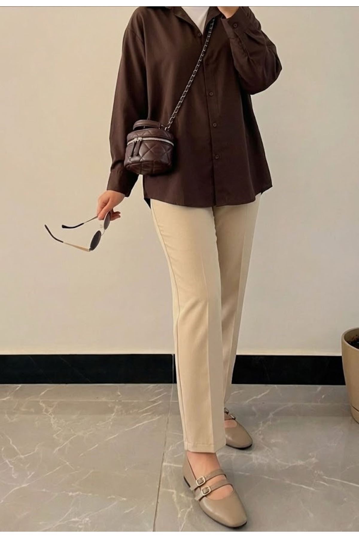 Bel Lastik Düz Paça Pantolon-Taş