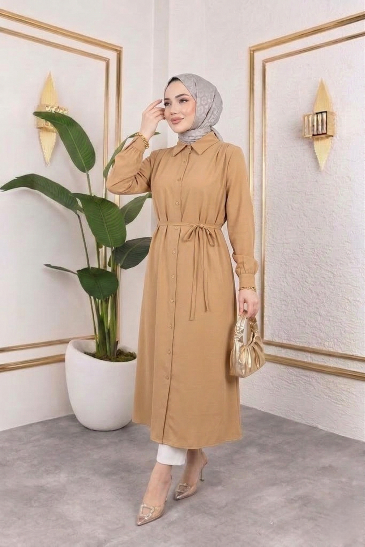 Arka Roba Omuz Pile Uzun Tunik-Karamel