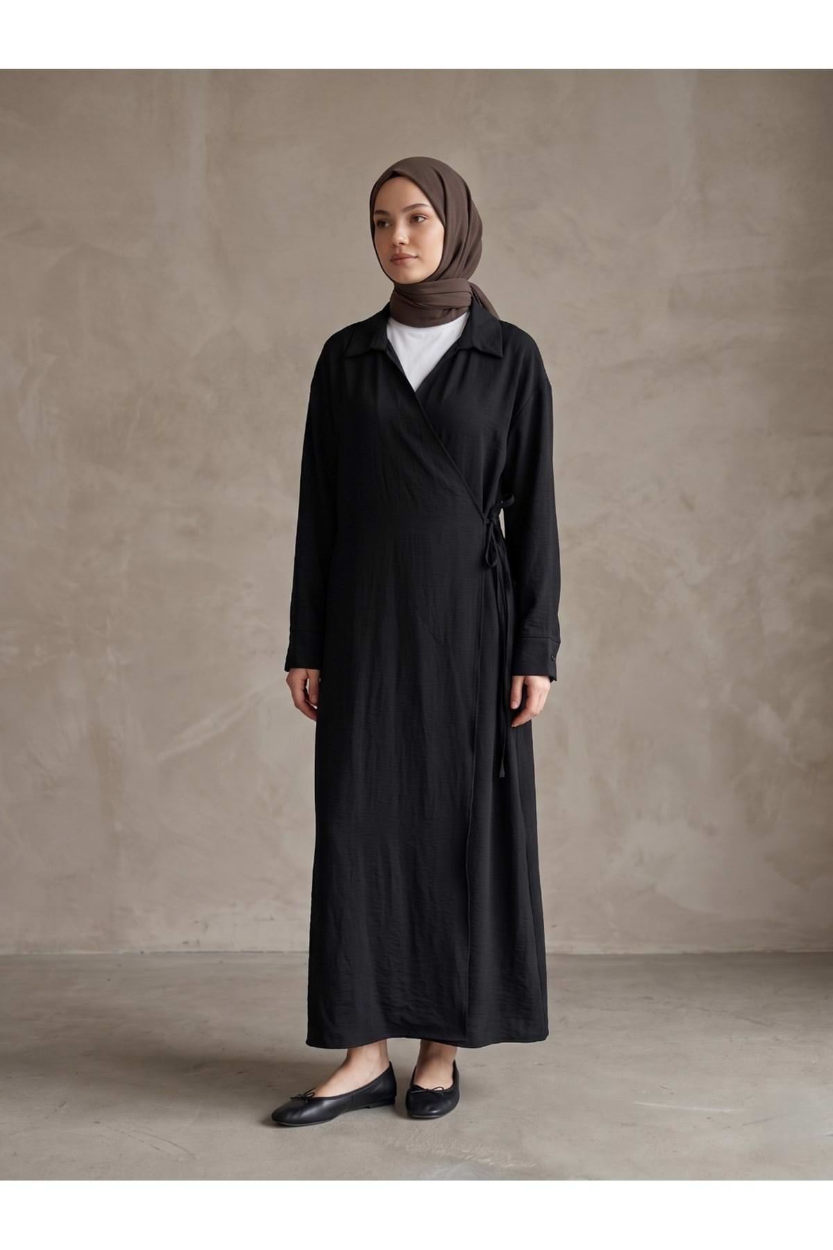 Yakalı Yandan Bağlamalı Uzun Ceket-Siyah