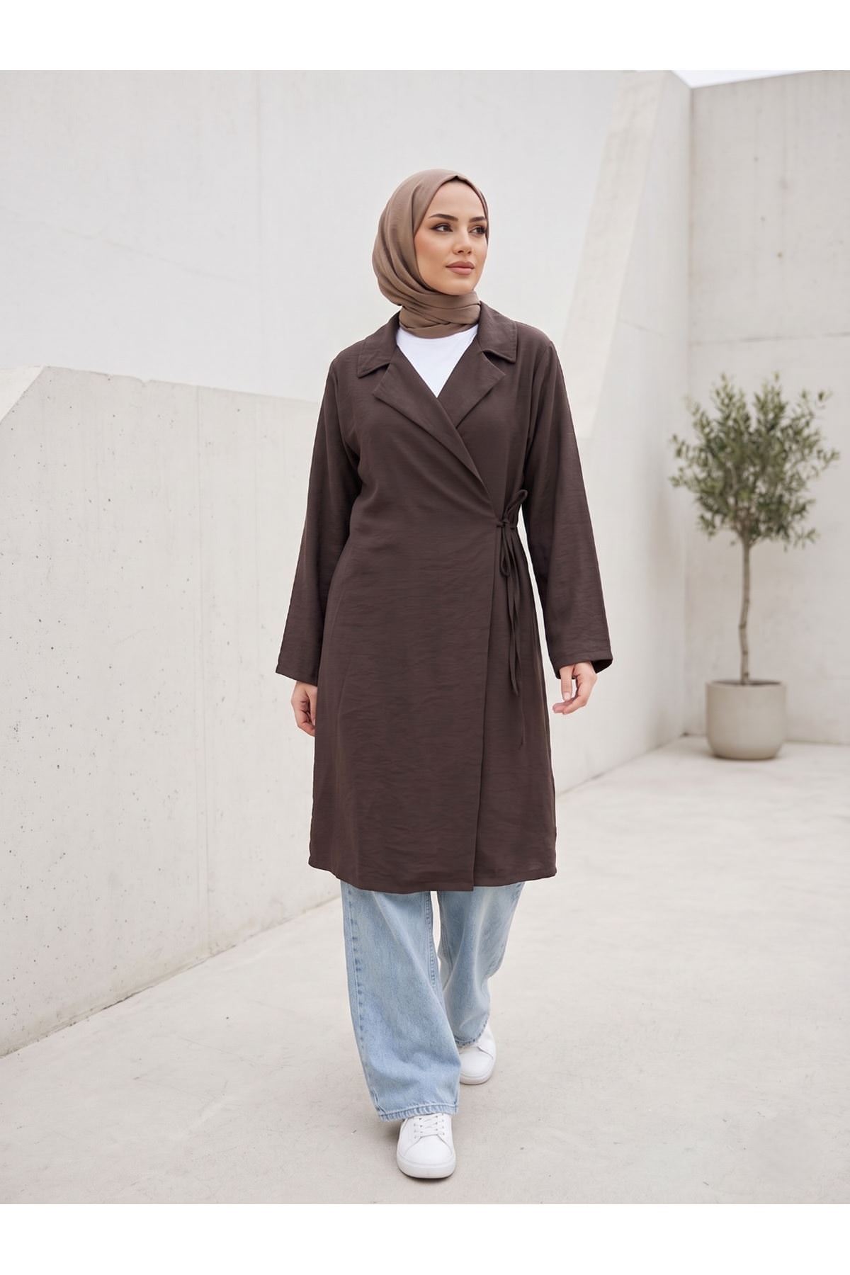 Yakalı Yandan Bağlamalı Kısa Ceket-Kahve