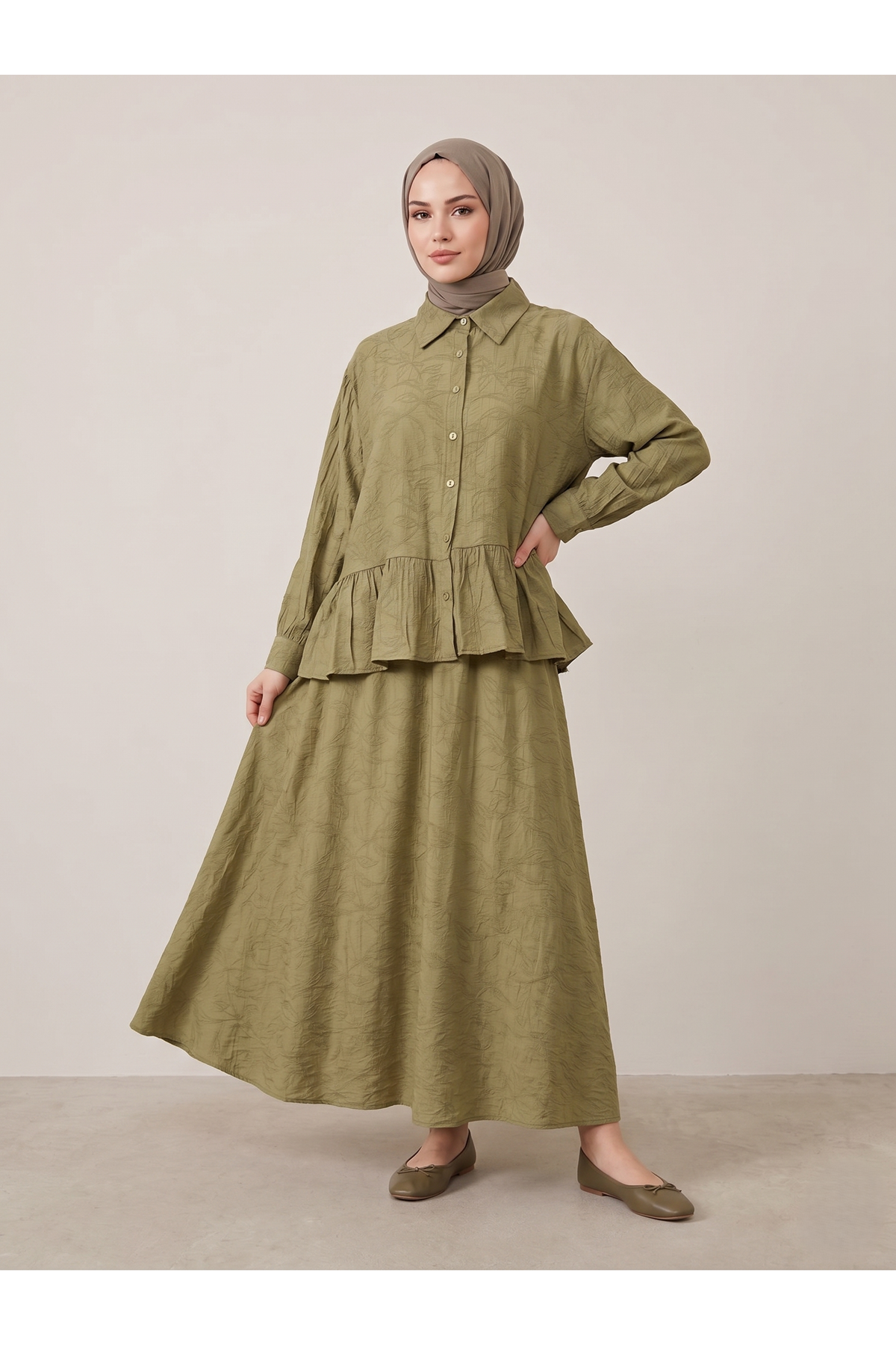 Büzgülü Etekli Takım-Haki