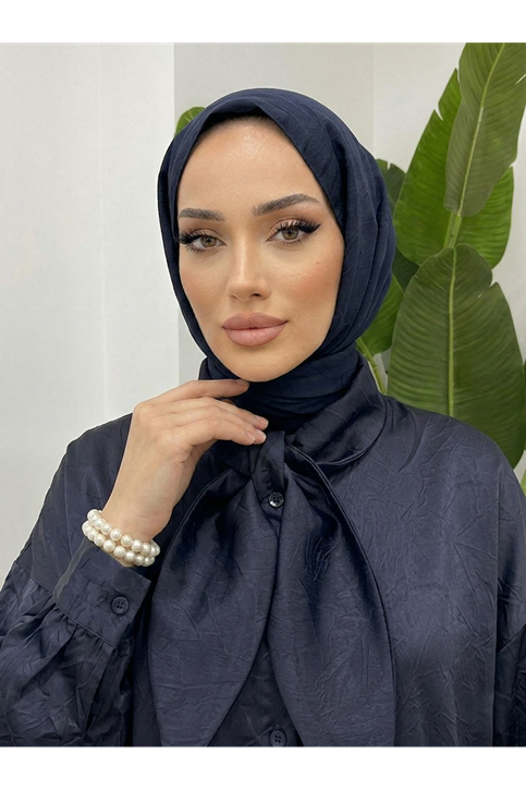 Yaka Detay Saten Tunik-Lacivert