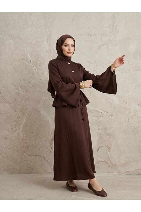 Aksesuar Detay Etekli Takım-Kahve