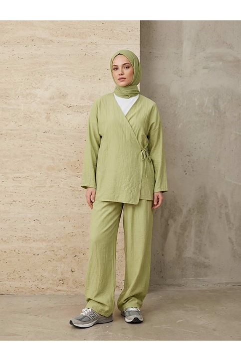 Yan Bağlamalı Çilek Takım-YAĞ YEŞİLİ