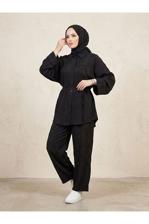 Takma Manşet Pantolonlu Takım-Siyah