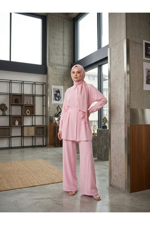 Ön Arka Pileli Pantolonlu Takım-Pembe