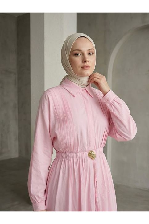 Bel Lastik Yarım Pat Aksesuar Detay Elbise-Pembe