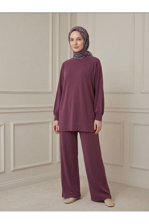 Ön Parçalı Yırtmaç Detay Pantolonlu Takım-Bordo