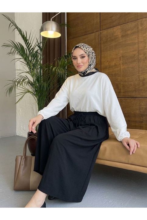 Bel Lastik Pileli Pantolon-Siyah