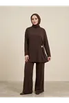 Broş Detay Pantolonlu Takım-Kahve